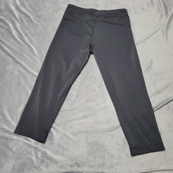 Under Armour Legging Women Small Black Running Leisurewear Pull On Compress Pant - Picture 10 of 11